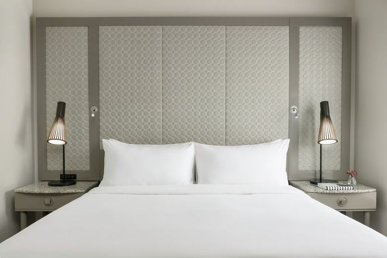 Hotel Renaissance Stanford Court