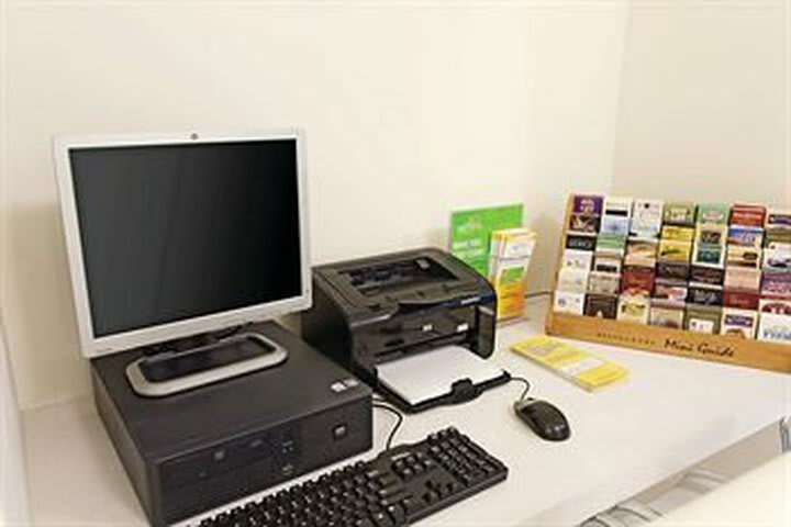 Hotel Days Inn Y Suites