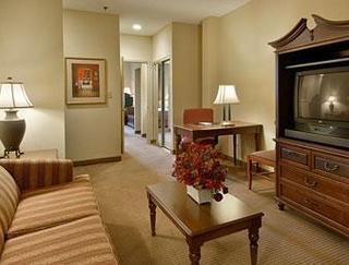 Inn At Ellis Square A Days Hotel