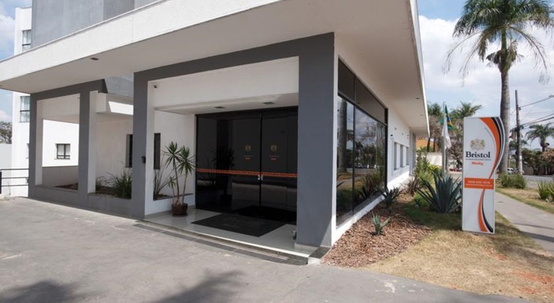 Bristol Alameda Business Hotel