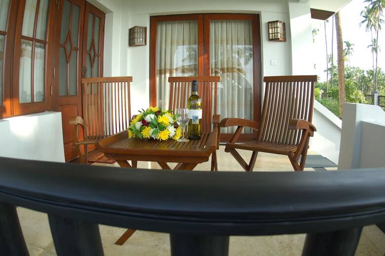Hotel Amazing Chaung Tha Resort