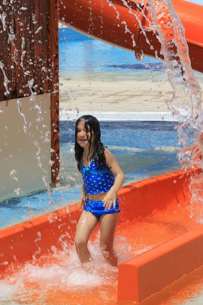 Hotel Electra Holiday Village Water Park Resort