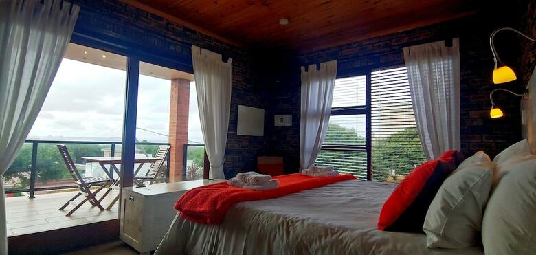 Bed & Breakfast White Shark Guest House