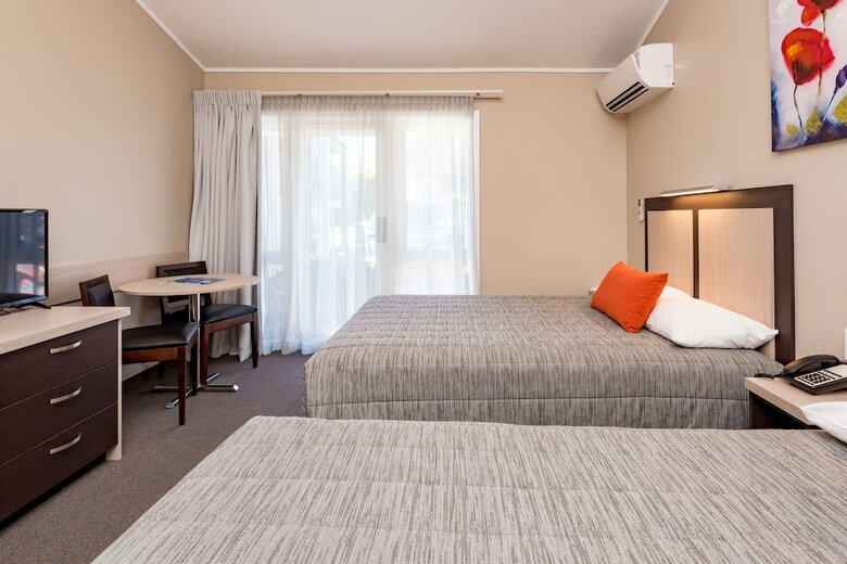 Hotel Copthorne Resort Solway Park