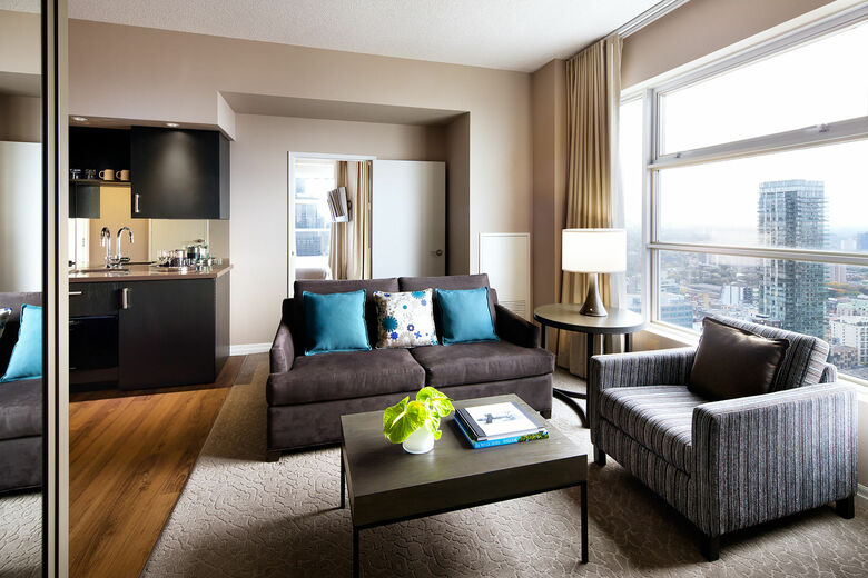 One King West Hotel & Residence