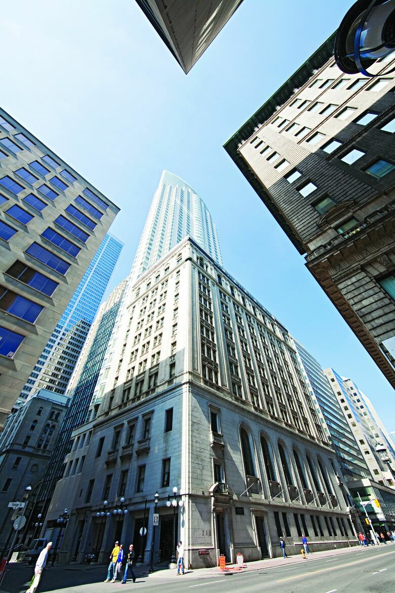 One King West Hotel & Residence