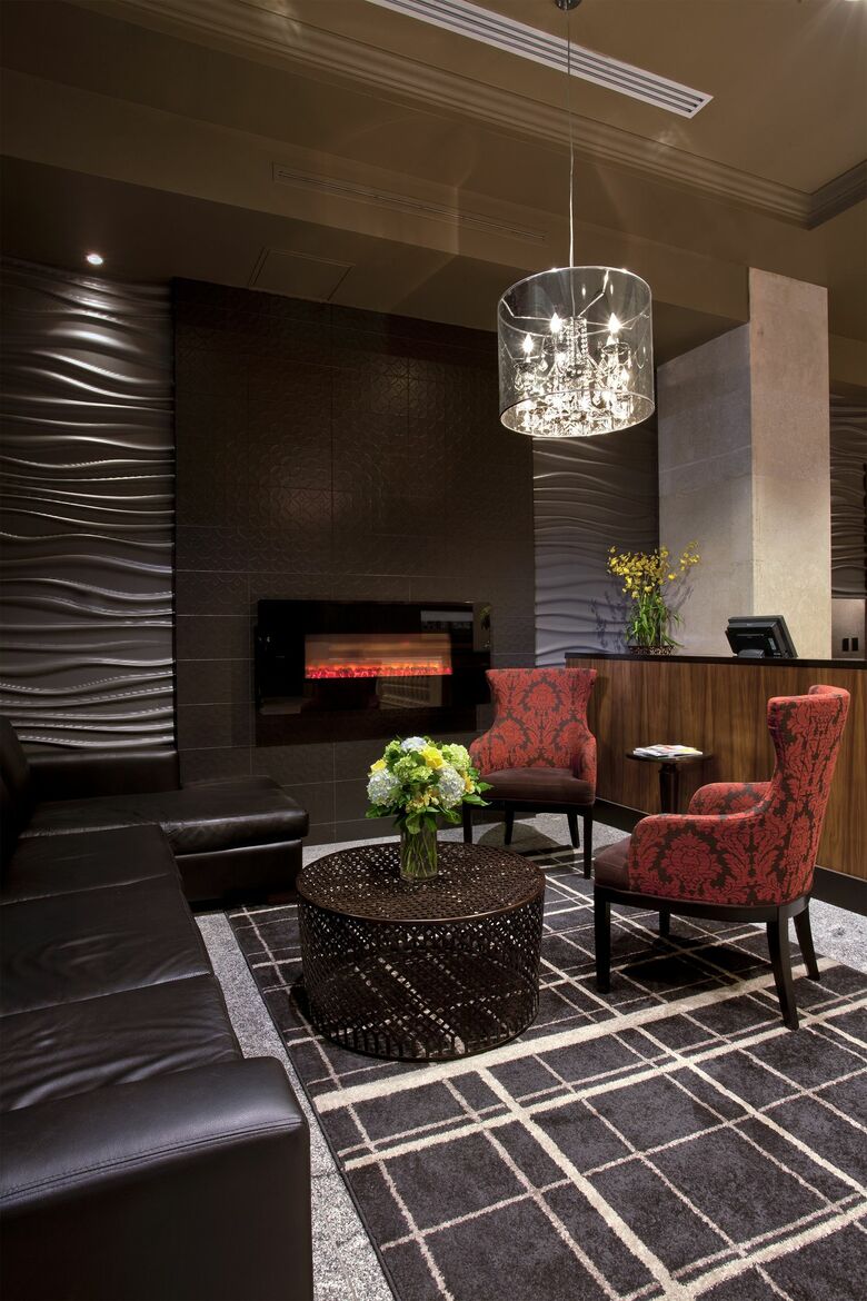 One King West Hotel & Residence