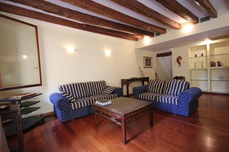 Veniceiloveyou Apartments