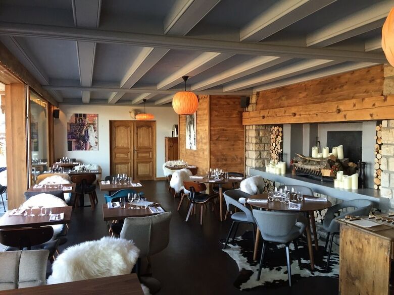 Les Roches Sweet Hotel & Spa