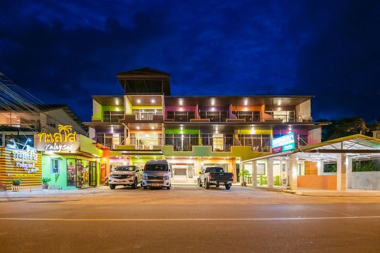 Talay Sai Hotel @ Thung Wua Laen