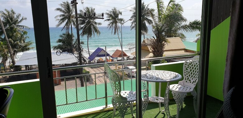 Talay Sai Hotel @ Thung Wua Laen