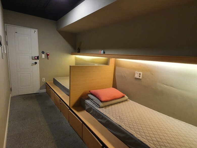 Hostal Blueboat Guesthouse Nampo - Hostel