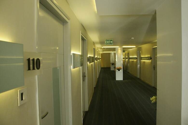 Capital O 1607 Hotel Alam Residency