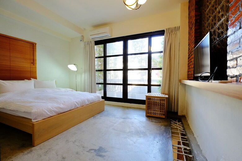 Bed & Breakfast Two Meters Lane Two Hall