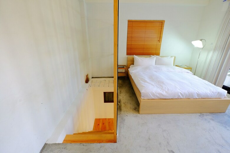 Bed & Breakfast Two Meters Lane Two Hall