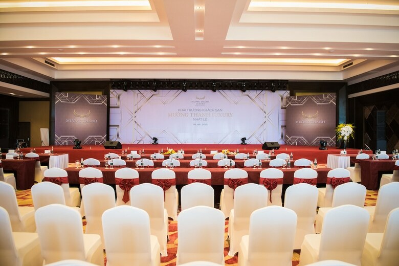 Muong Thanh Luxury Nhat Le Hotel
