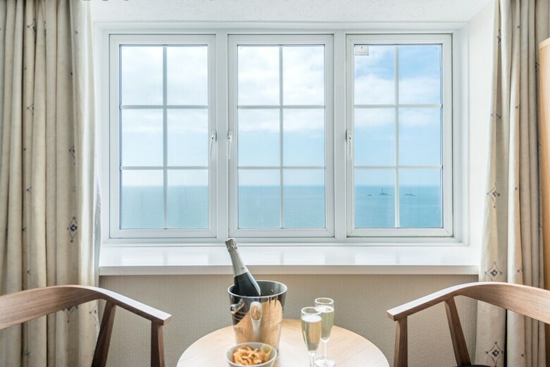 The Land's End Hotel