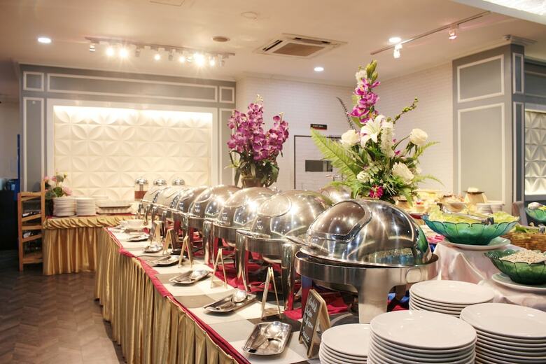 Picnic Hotel Bangkok