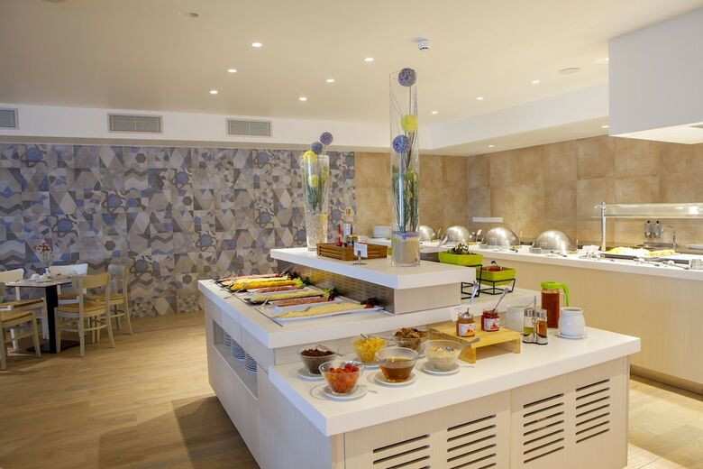 Hotel Nausicaa Beach
