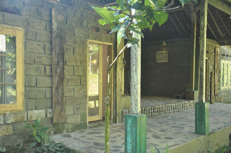Hotel Tepi Sawah Lodge