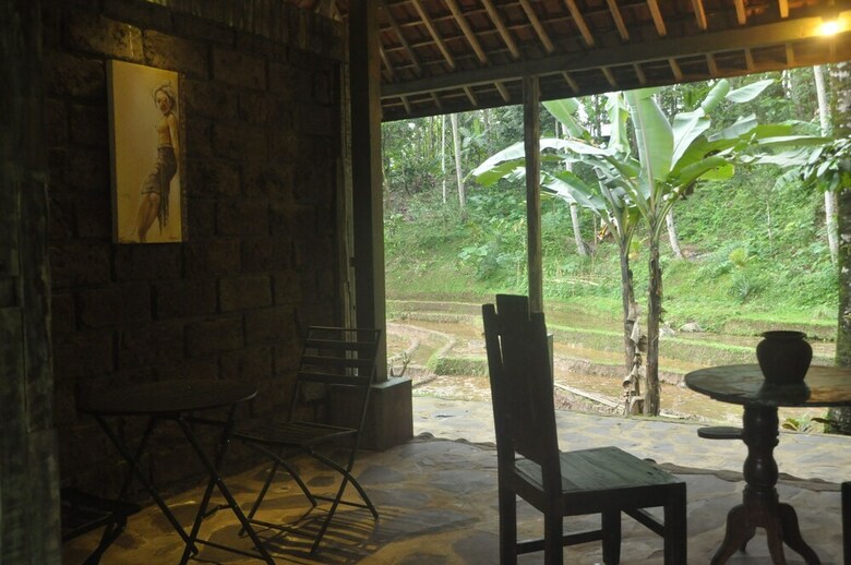 Hotel Tepi Sawah Lodge