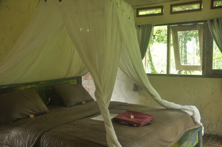 Hotel Tepi Sawah Lodge