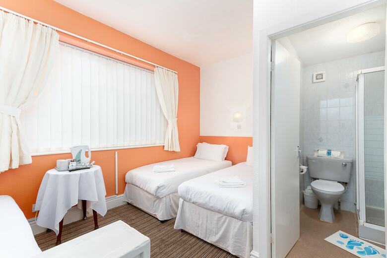 The New Sandringham Court Hotel