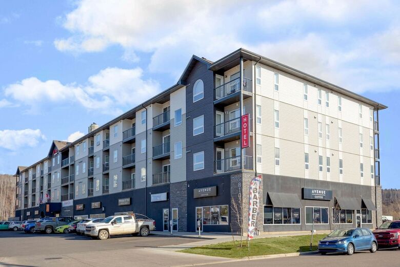 Hotel Ramada By Wyndham Fort Mcmurray