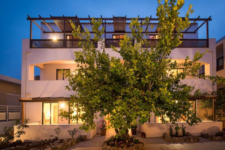 Eleni Beach Hotel