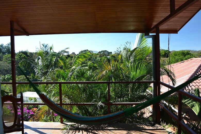 Bed & Breakfast Eden Atenas