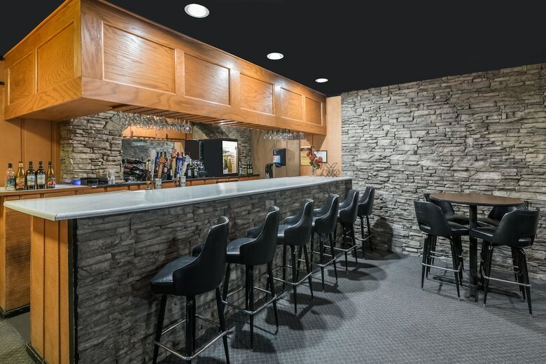 Hotel Ramada By Wyndham Strasburg