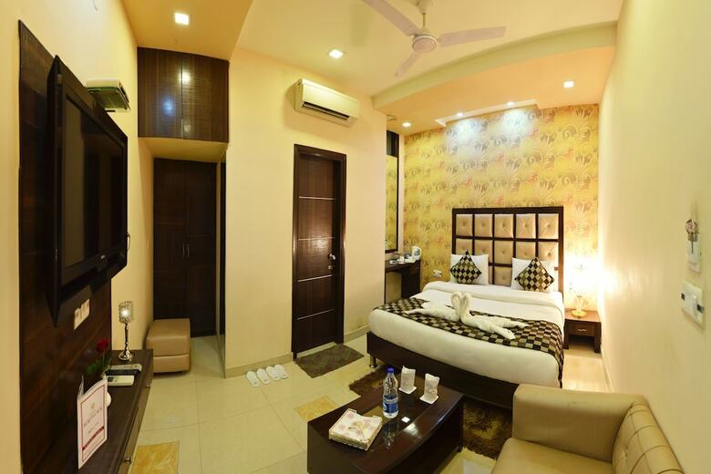 Hotel Puri Palace Amritsar