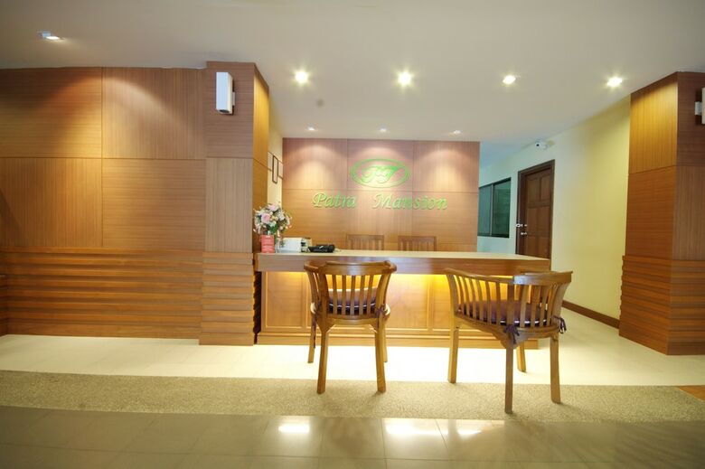 Hotel Pattra Mansion By Aksara Collection