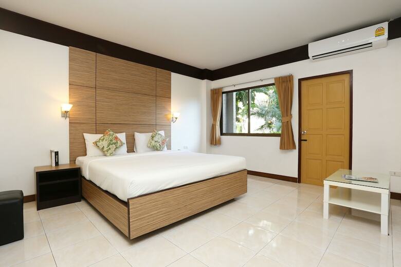 Hotel Pattra Mansion By Aksara Collection
