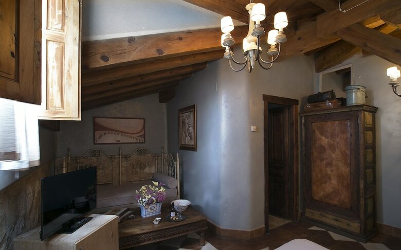 Hotel Boutique Hoces Del Durat�n