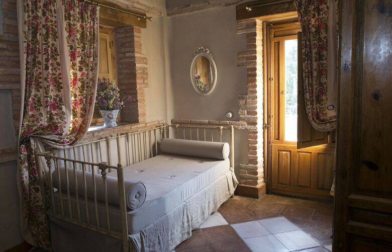 Hotel Boutique Hoces Del Durat�n