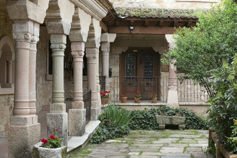 Hotel Boutique Hoces Del Durat�n
