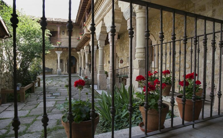 Hotel Boutique Hoces Del Durat�n