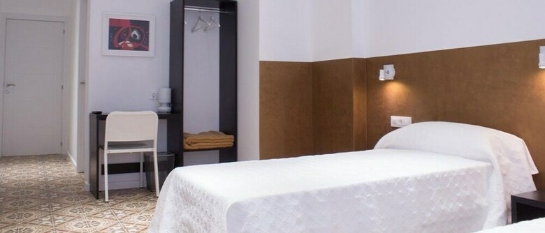 Hostal Nova