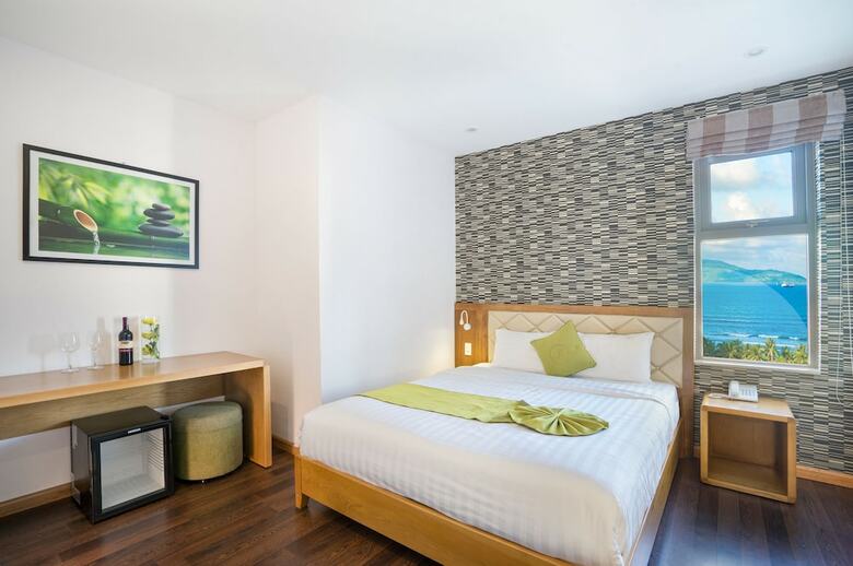 Richico Apartments And Hotel