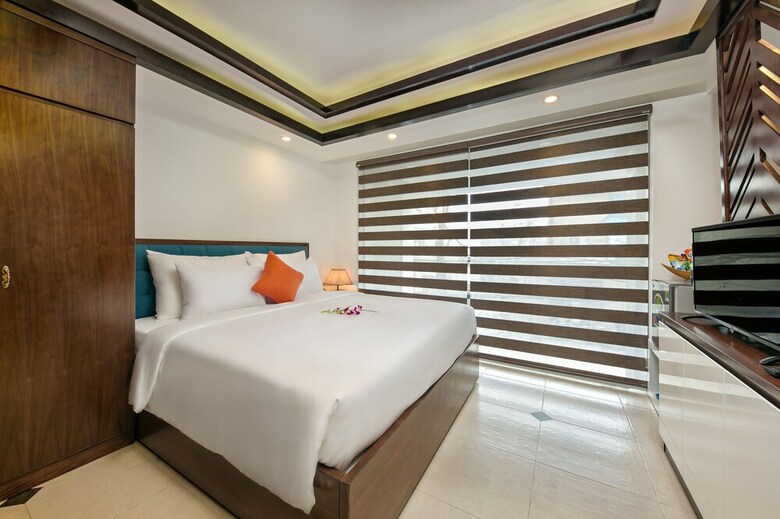 Emily Hotel & Apartments