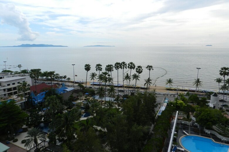 Alex Group Jomtien Plaza Condotel
