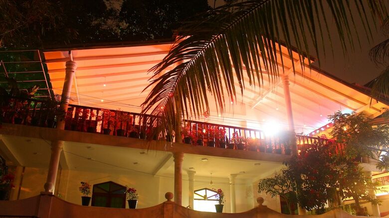 Hotel La Villa Guest House