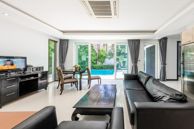 Hollywood Pool Villa Jomtien Pattaya