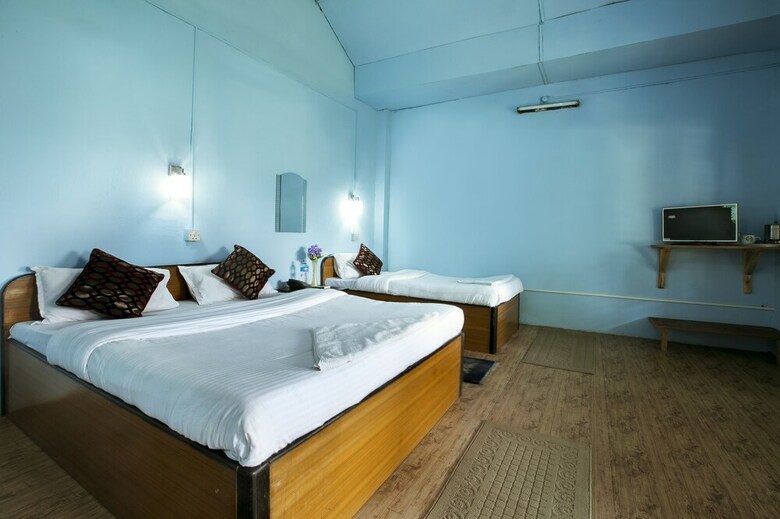 Sauraha Nana Hotel