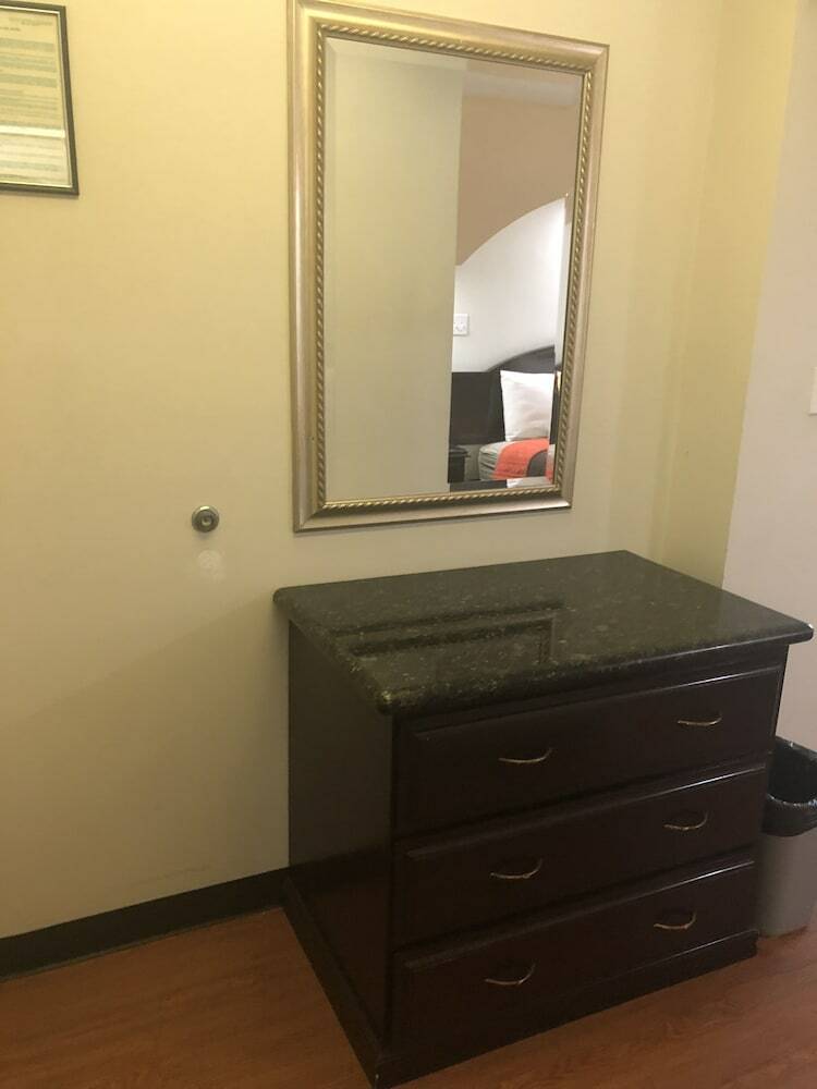 Hotel Real Inn Tijuana