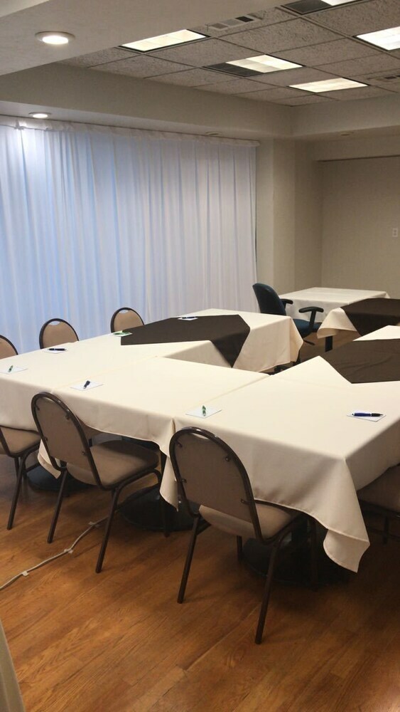 Hotel Real Inn Tijuana