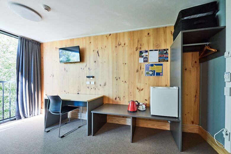 Hostal All Stars Inn - Hostel & Hotel Accommodation