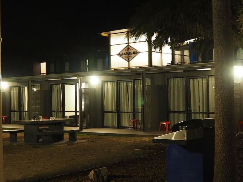 Hostal All Stars Inn - Hostel & Hotel Accommodation