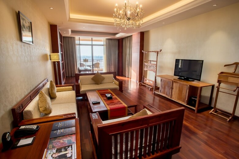 Landmark Mekong Riverside Hotel